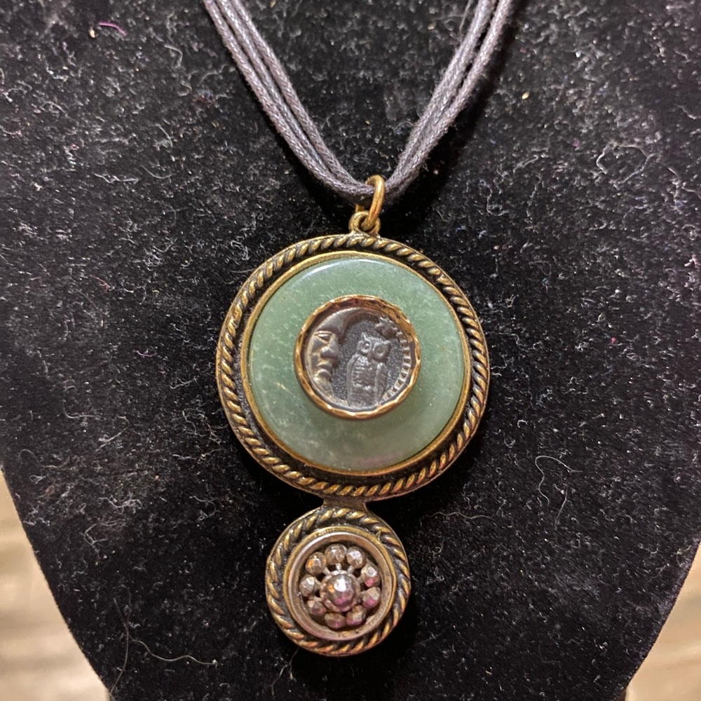 Grandmother’s Buttons Necklace